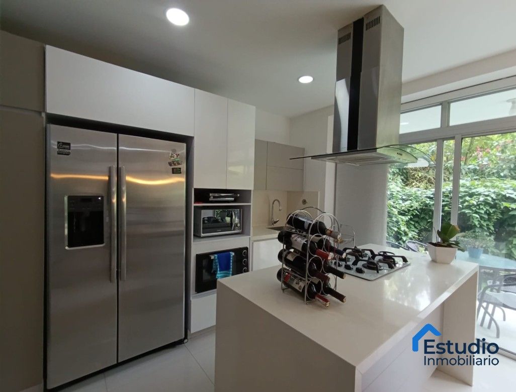 Apartamento en venta Antioquia Itagüí Cr Verde Vivo Ariza 121 m2 Habitaciones 2 Baños 2 Garajes 1 Precio $680000000
