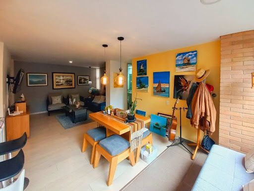 Apartamento en venta Antioquia El Retiro El Retiro 77 m2 Habitaciones 3 Baños 2 Garajes 2 Precio $570000000