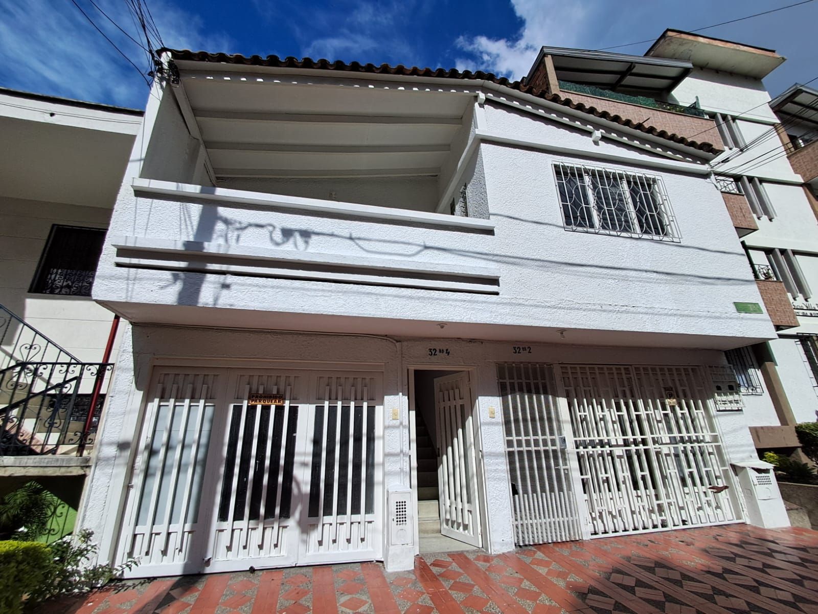 Casa en arriendo Antioquia Medellín Miravalle 180 m2 Habitaciones 5 Baños 2 Garajes 1 Precio $4700000