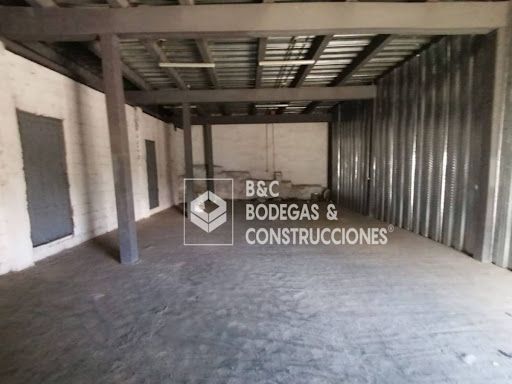 Bodega en arriendo Antioquia Medellín La Candelaria 220 m2 Habitaciones 0 Baños 1 Garajes 0 Precio $8000000