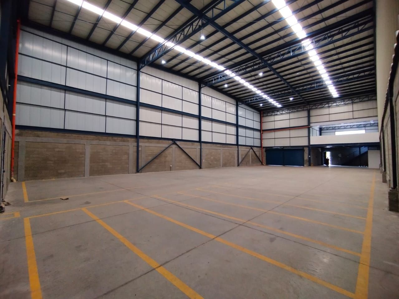 Bodega en arriendo Risaralda Pereira Ur Rincon De La Palma 700 m2 Habitaciones 0 Baños 2 Garajes 2 Precio $13000000