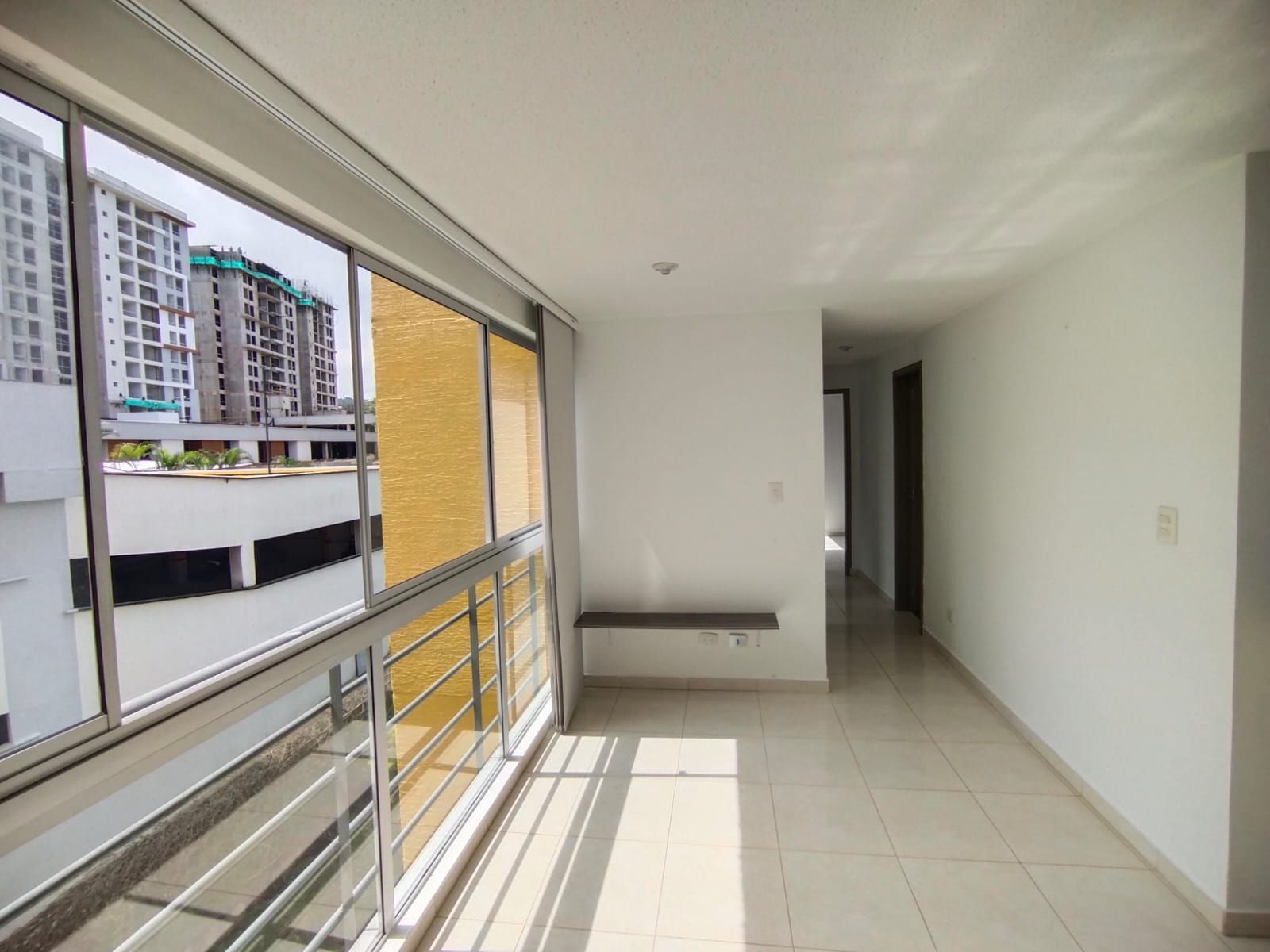 Apartamento en arriendo Risaralda Dosquebradas Rincon De La Estacion 50 m2 Habitaciones 3 Baños 2 Garajes 1 Precio $1350000