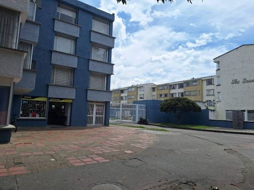 Local en arriendo Cundinamarca Bogotá Julio Flórez 32 m2 Habitaciones 0 Baños 1 Garajes 0 Precio $1250000