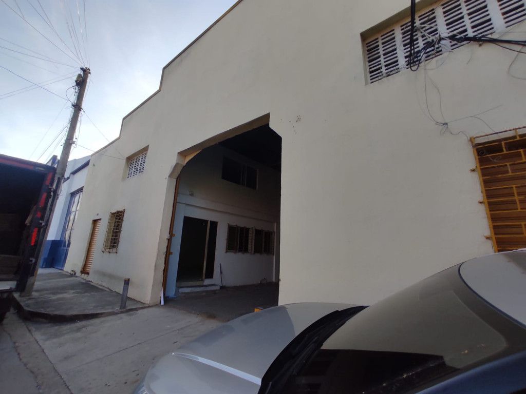 Bodega en arriendo Atlántico Barranquilla Abajo 810 m2 Habitaciones 0 Baños 3 Garajes 4 Precio $8400000