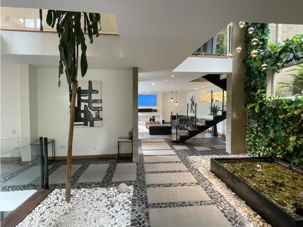 Casa en arriendo Antioquia Medellín Medellín 580 m2 Habitaciones 4 Baños 6 Garajes 3 Precio $27000000