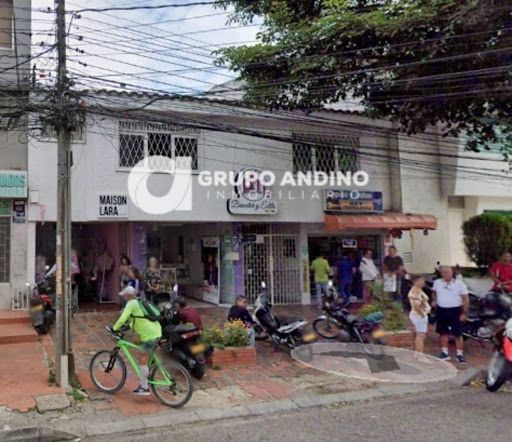 Casa en venta Santander Bucaramanga Campestre 400 m2 Habitaciones 5 Baños 4 Garajes 1 Precio $1400000000