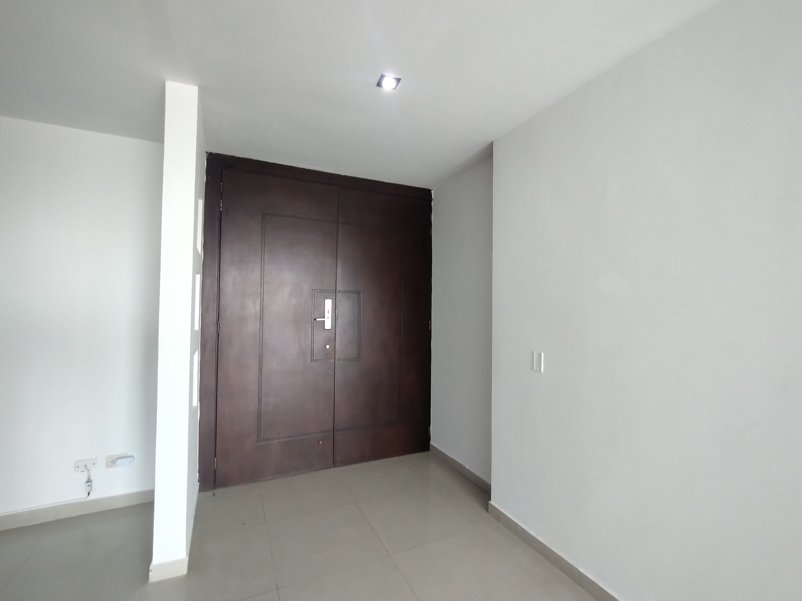 Apartamento en venta Atlántico Barranquilla Juan Mina 214 m2 Habitaciones 4 Baños 5 Garajes 1 Precio $1100000000