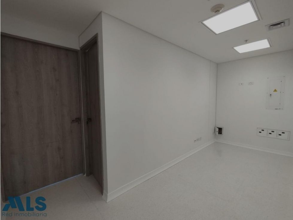 Consultorio en venta Antioquia Sabaneta Entre Amigos 33 m2 Habitaciones 0 Baños 1 Garajes 0 Precio $370000000