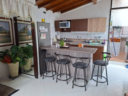 Casa en venta Antioquia Itagüí Tablazo 92 m2 Habitaciones 3 Baños 2 Garajes 0 Precio $380000000