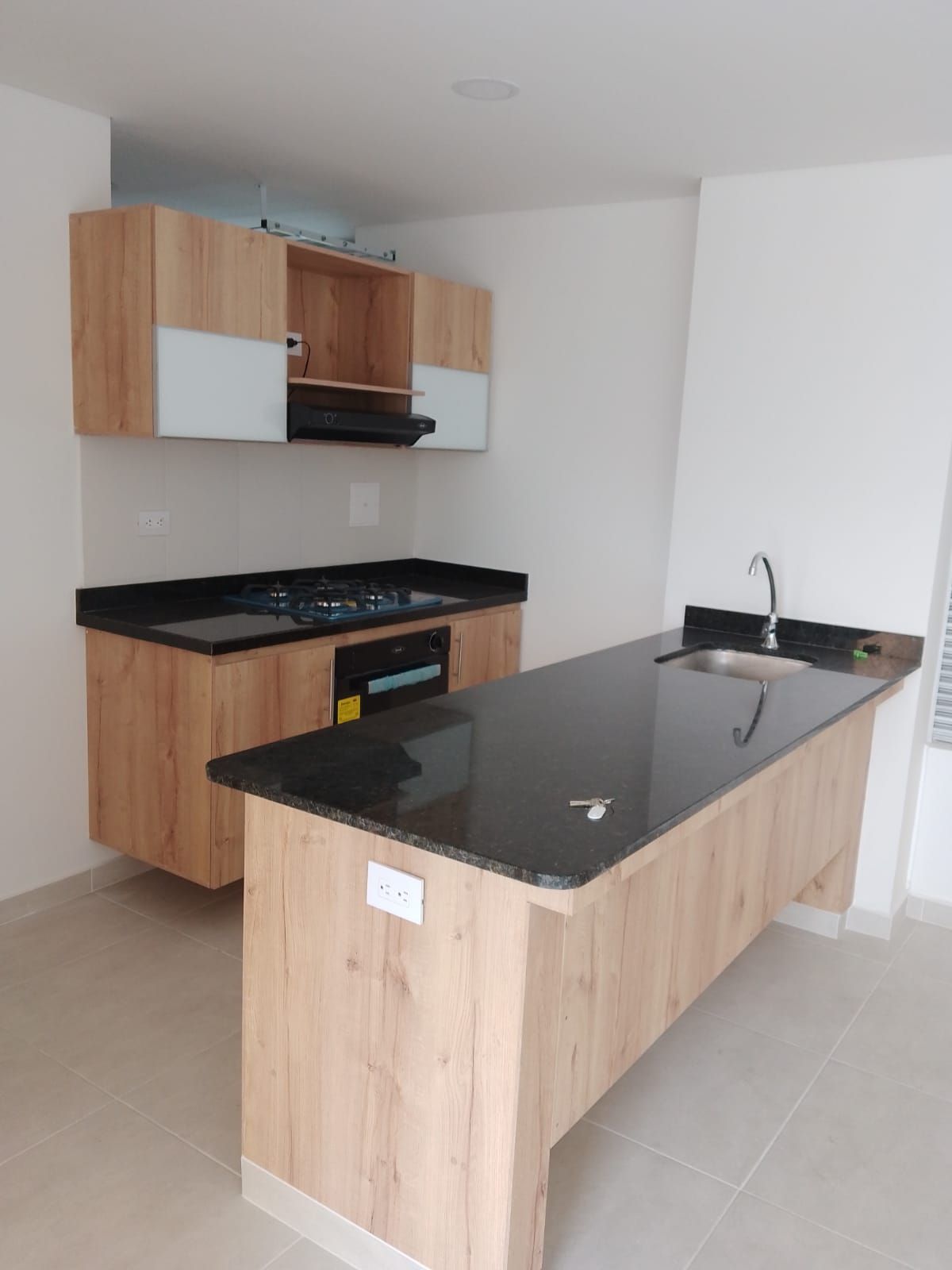 Apartamento en arriendo Santander Bucaramanga Ricaurte 72 m2 Habitaciones 3 Baños 2 Garajes 1 Precio $1700000