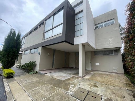 Casa en arriendo Antioquia Rionegro El Porvenir 167 m2 Habitaciones 3 Baños 3 Garajes 1 Precio $6000000