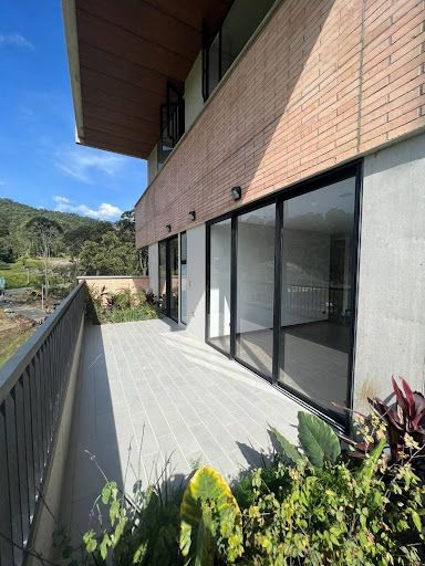 Apartamento en venta Antioquia Medellín Panorama 100 m2 Habitaciones 2 Baños 3 Garajes 2 Precio $1300000000