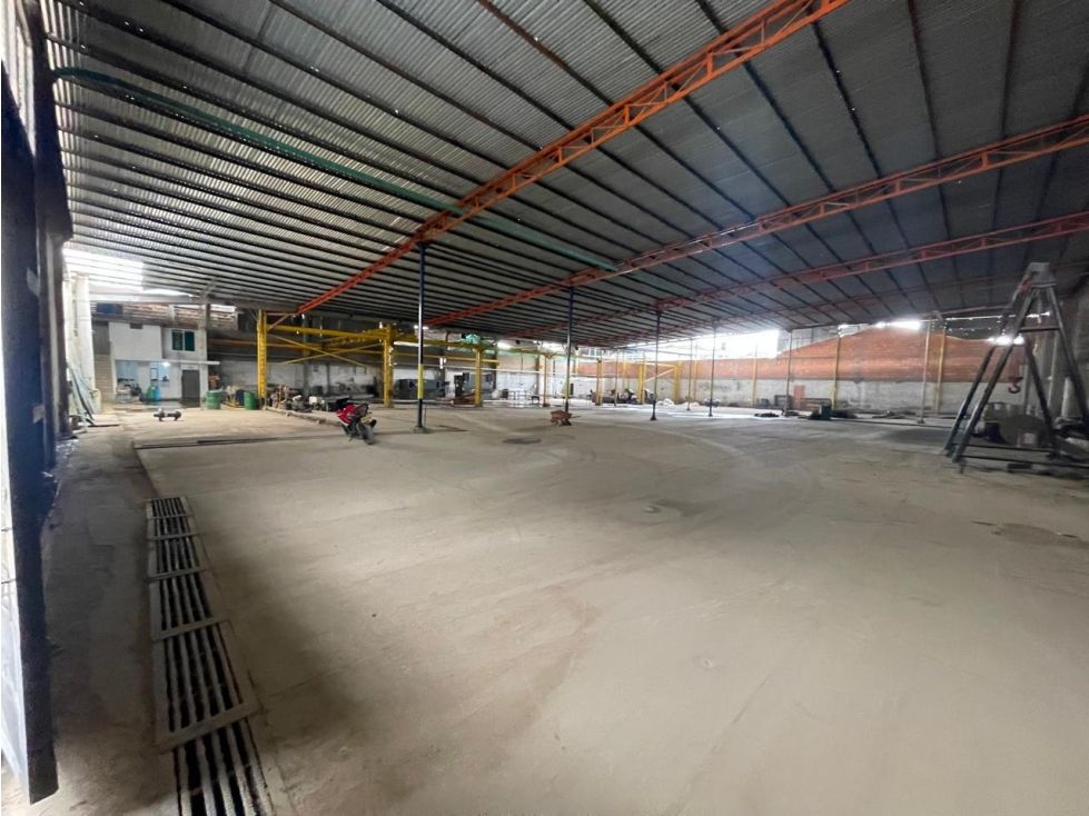 Bodega en arriendo Cundinamarca Bogotá Bohios 2300 m2 Habitaciones 0 Baños 0 Garajes 0 Precio $38000000