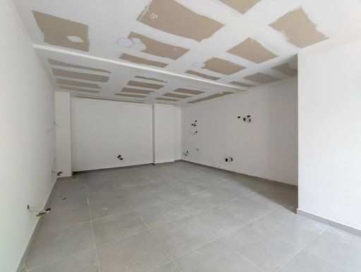 Local en arriendo Antioquia Itagüí Ditaires 34 m2 Habitaciones 0 Baños 1 Garajes 0 Precio $2200000