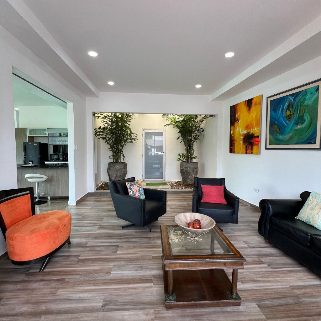 Casa Campestre en venta Atlántico Puerto Colombia La Risota 350 m2 Habitaciones 4 Baños 4 Garajes 6 Precio $1999000000