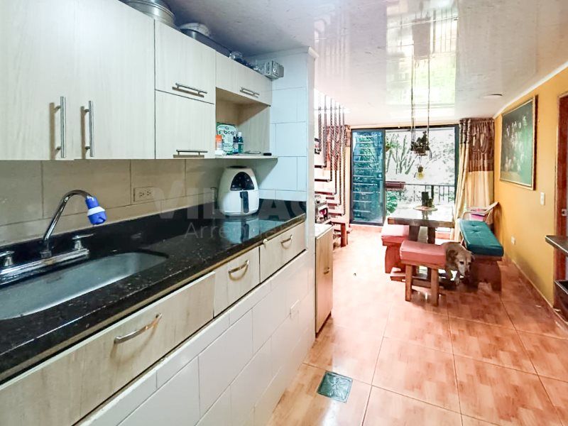 Casa en venta Antioquia Medellín Francisco Antonio Zea 60 m2 Habitaciones 7 Baños 4 Garajes 0 Precio $700000000