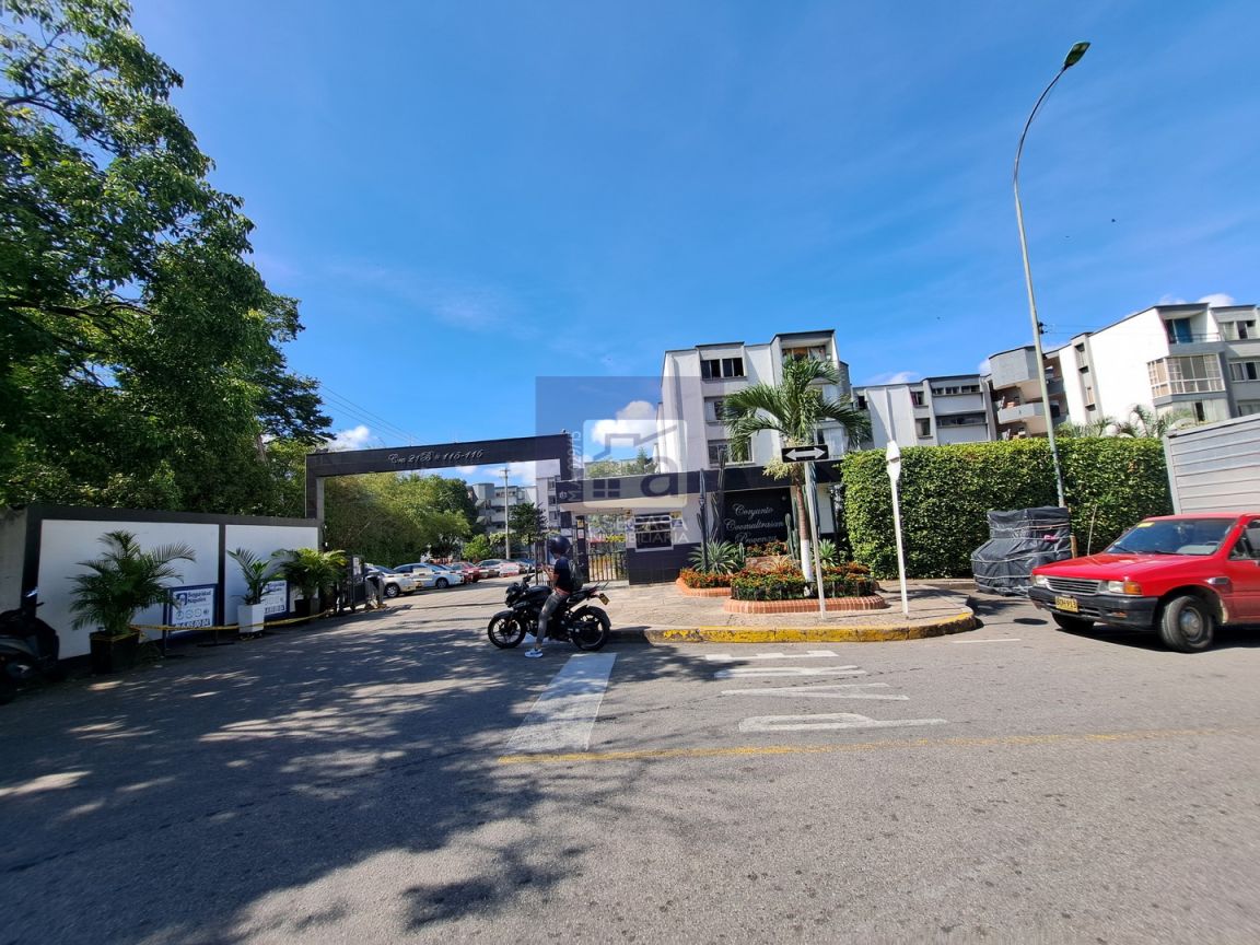 Apartamento en arriendo Santander Bucaramanga Conjunto Cerrado Comultrasan 60 m2 Habitaciones 3 Baños 2 Garajes 1 Precio $1164000