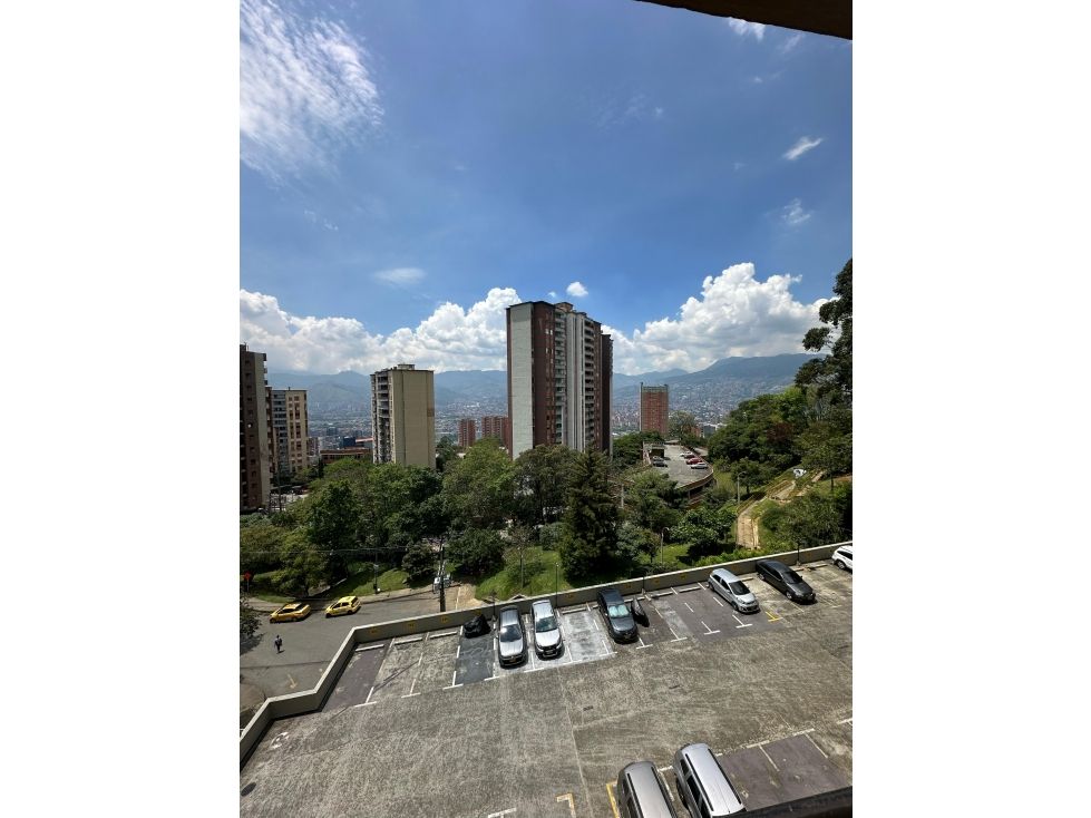Apartamento en arriendo Antioquia Medellín Asomadera No3 52 m2 Habitaciones 3 Baños 2 Garajes 1 Precio $2500000