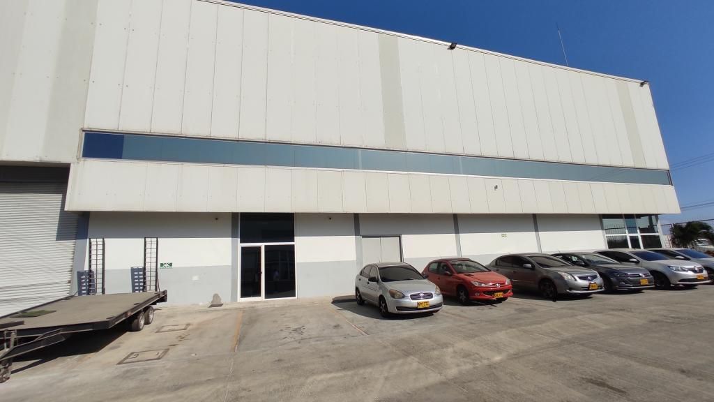 Bodega en arriendo Atlántico Galapa Los Carruajes 1466 m2 Habitaciones 0 Baños 4 Garajes 0 Precio $27663420