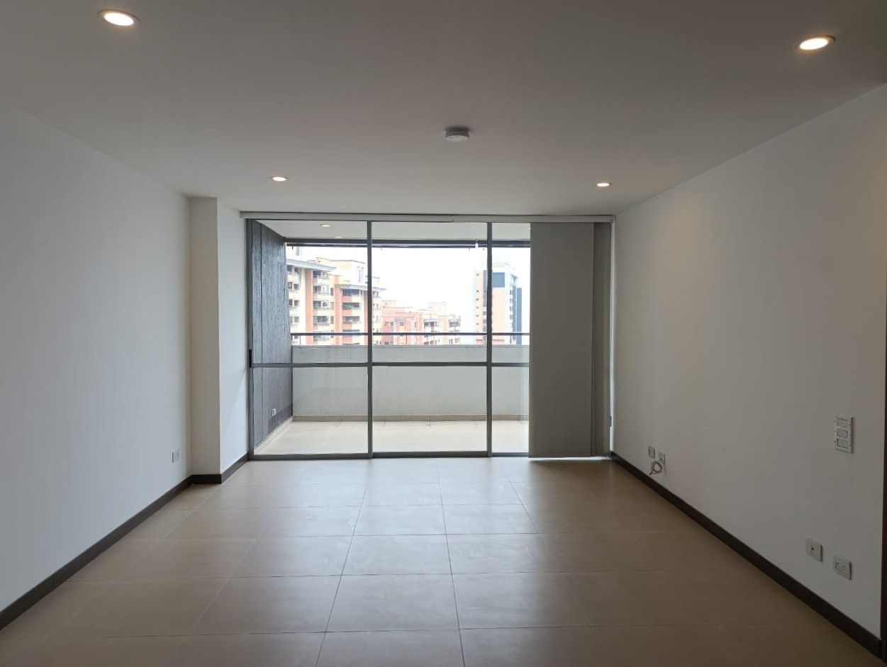 Apartamento en arriendo Antioquia Medellín El Tesoro 72 m2 Habitaciones 1 Baños 2 Garajes 1 Precio $4100000