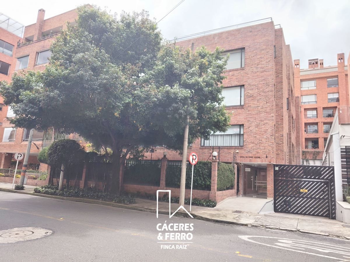 Apartaestudio en arriendo Cundinamarca Bogotá San Diego 93 m2 Habitaciones 1 Baños 2 Garajes 2 Precio $6100000