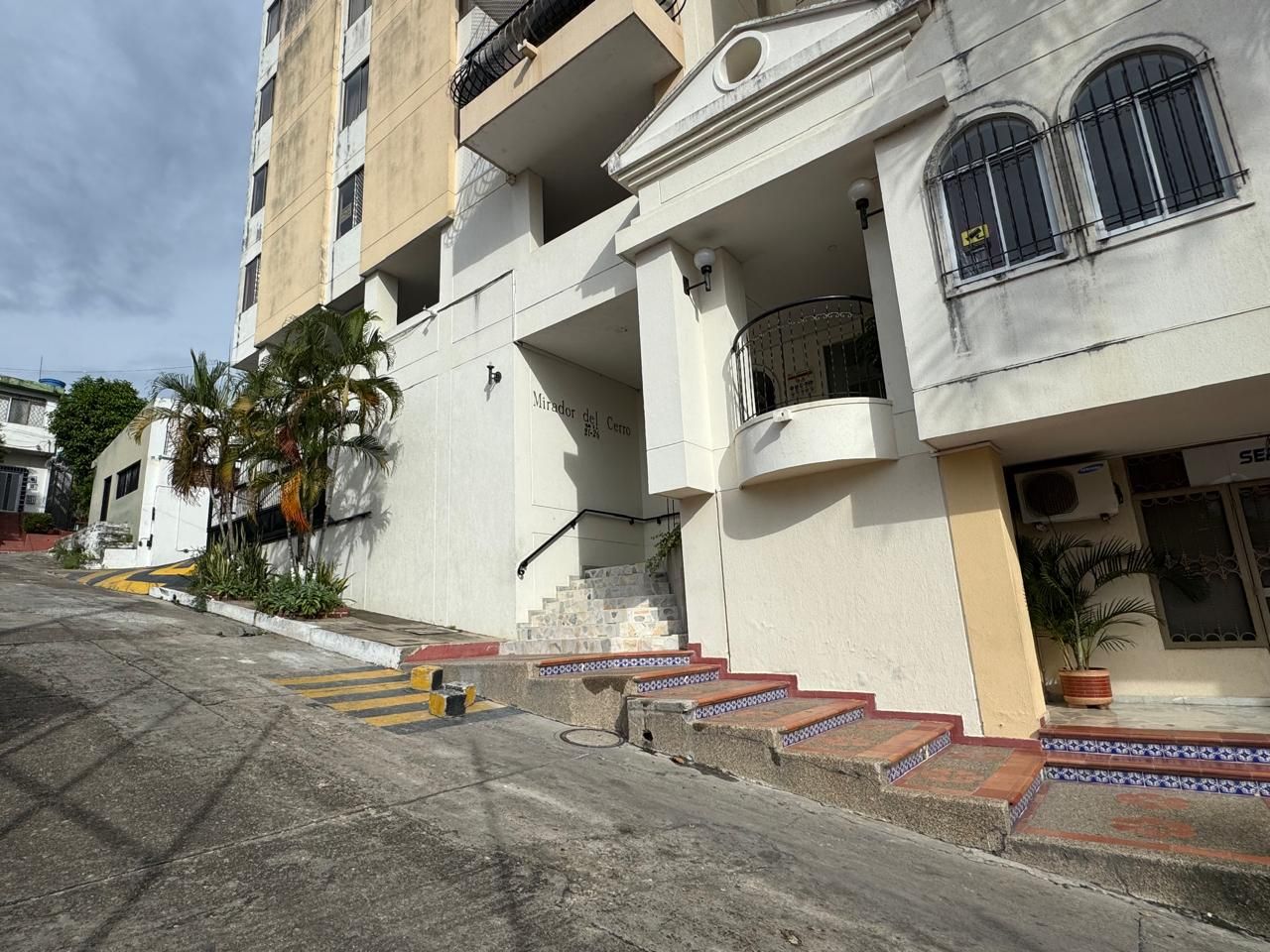 Apartamento en venta Huila Neiva Buenavista 56 m2 Habitaciones 3 Baños 2 Garajes 1 Precio $200000000