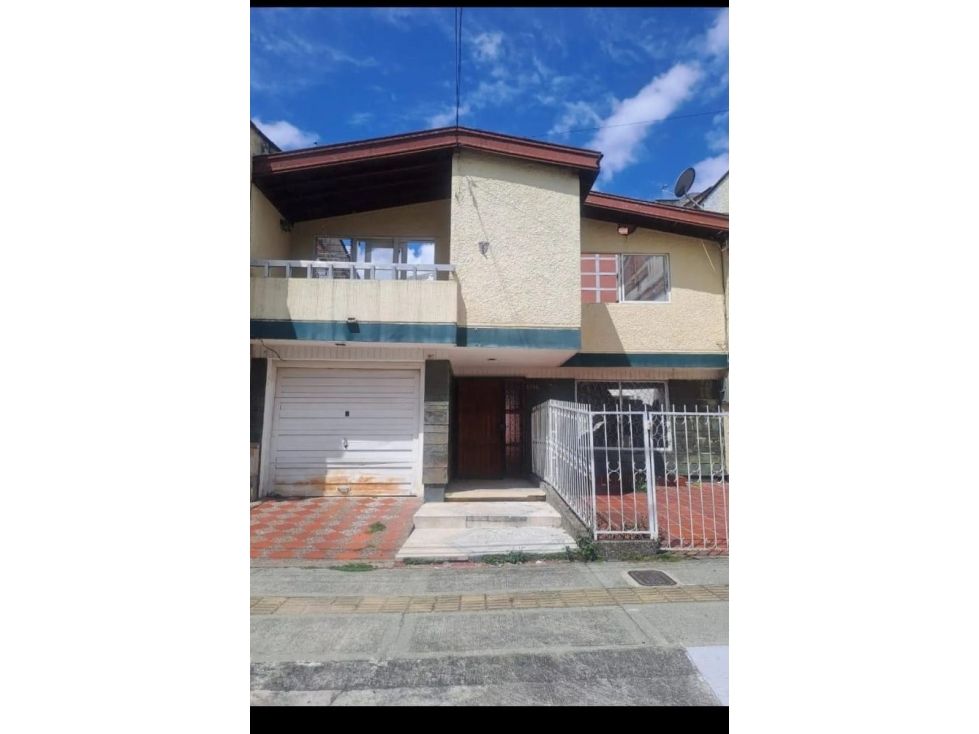 Lote en venta Antioquia Medellín Los Colores 216 m2 Habitaciones 0 Baños 0 Garajes 1 Precio $1400000000