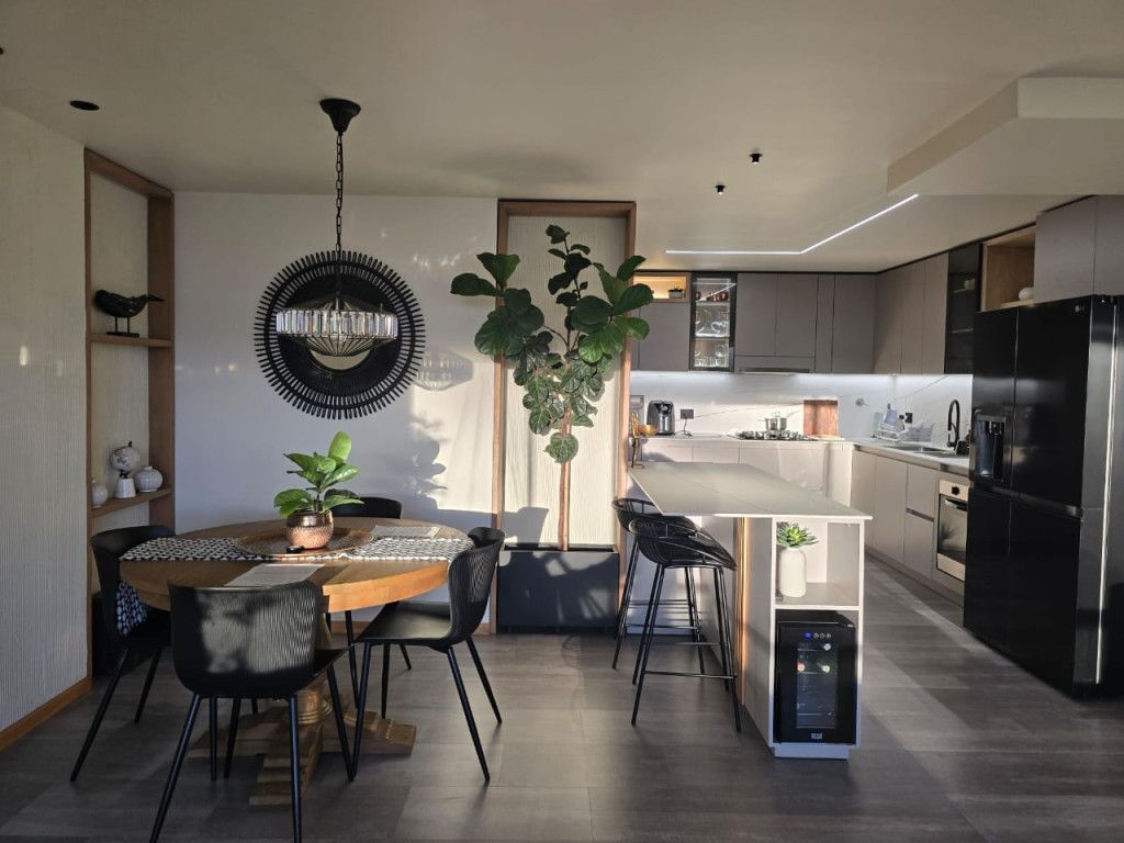 Apartamento en venta Antioquia Envigado El Chocho 124 m2 Habitaciones 3 Baños 4 Garajes 2 Precio $1100000000