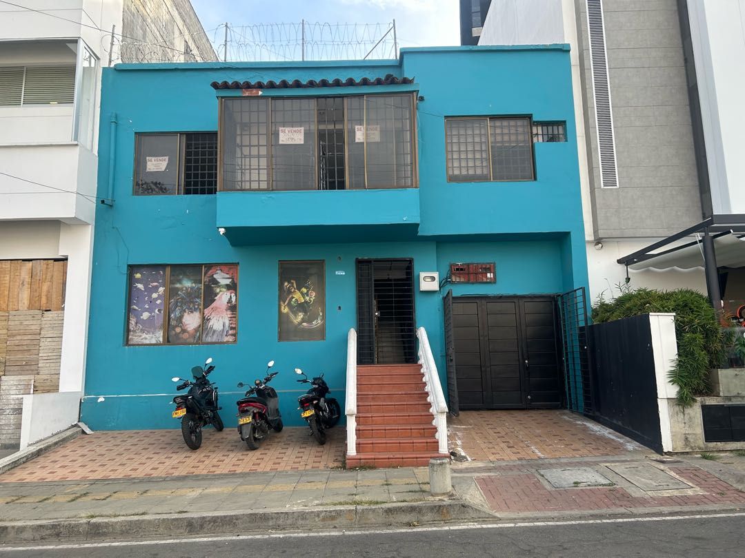 Casa en venta Valle Del Cauca Cali San Pedro 250 m2 Habitaciones 4 Baños 4 Garajes 1 Precio $750000000