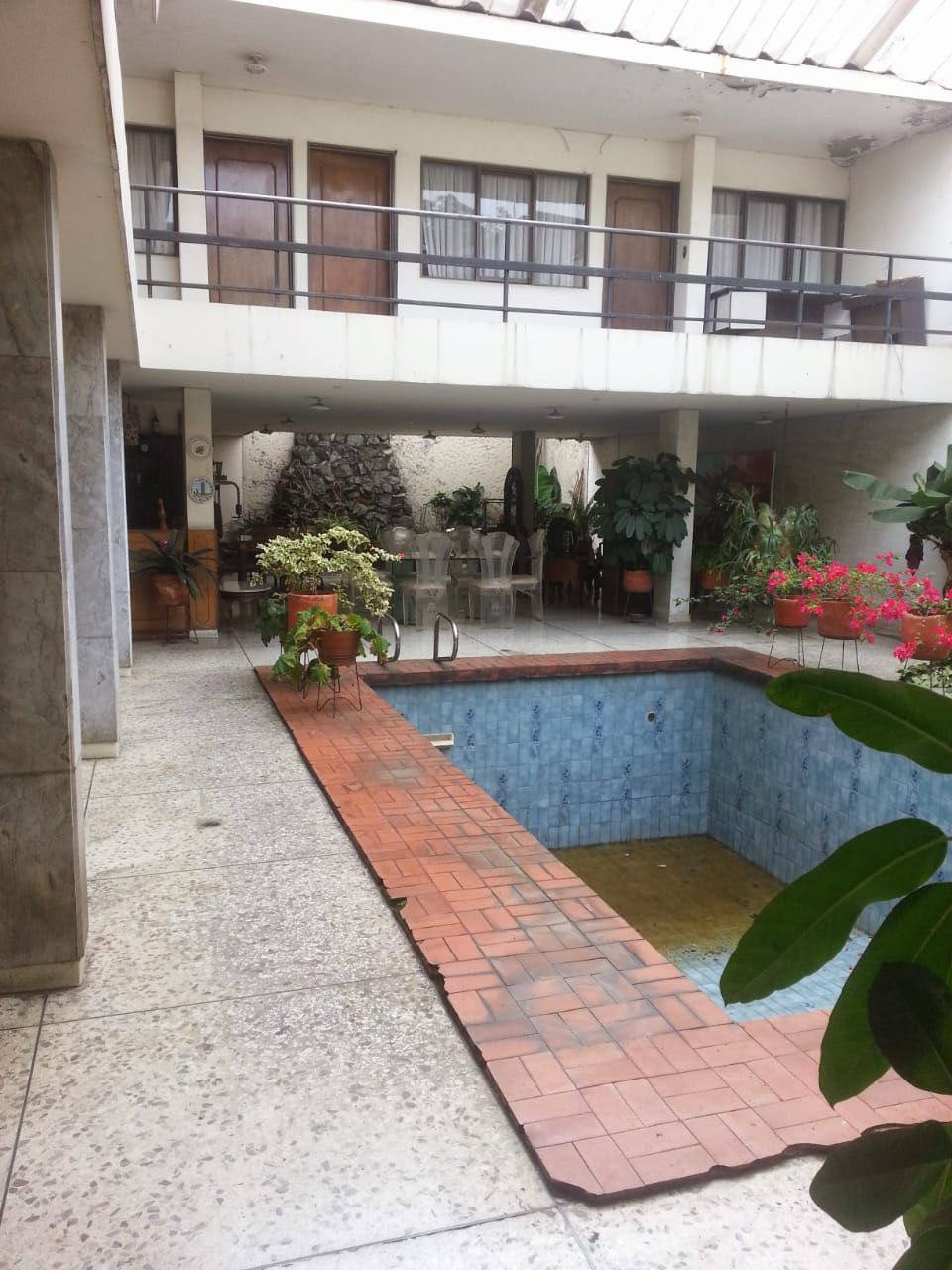 Casa en venta Valle Del Cauca Cali San Vicente 570 m2 Habitaciones 6 Baños 5 Garajes 4 Precio $950000000