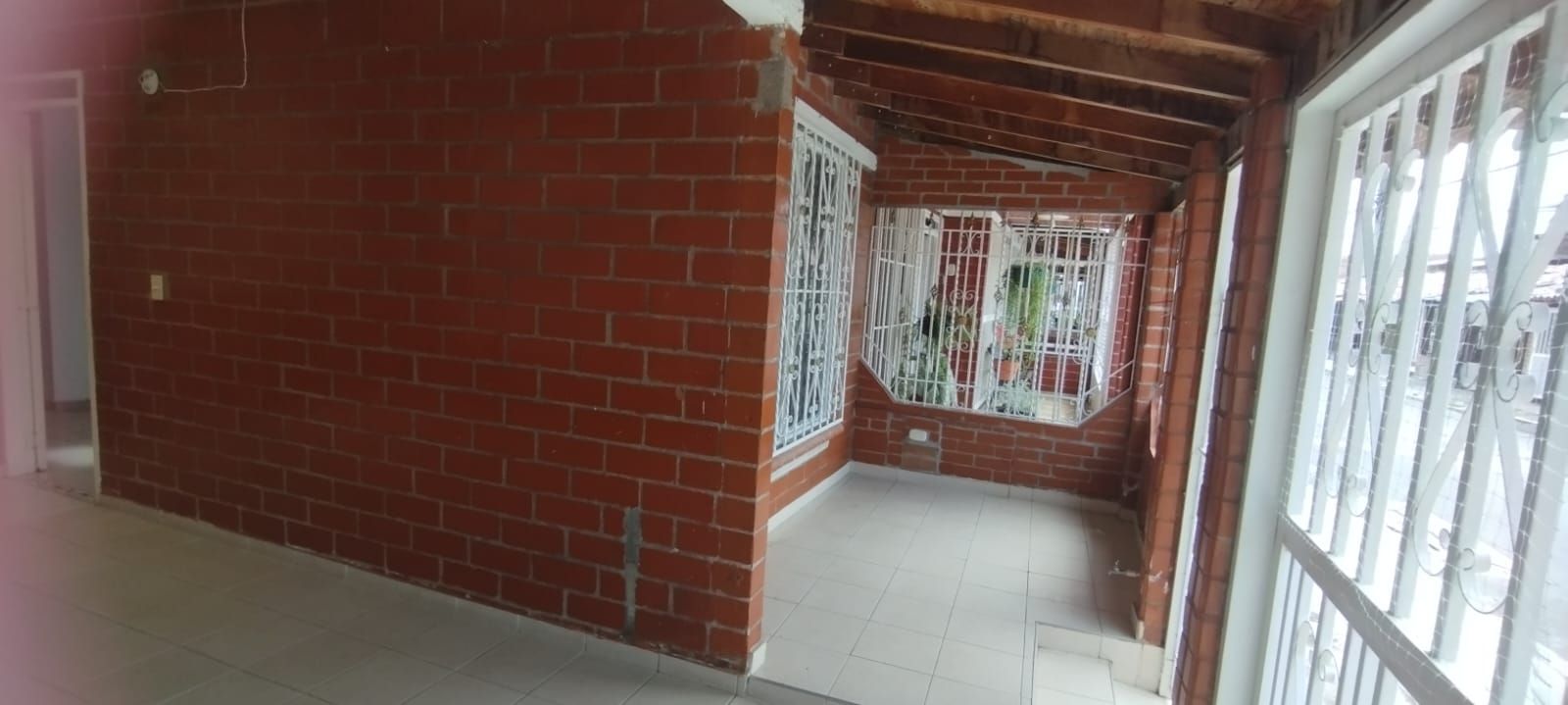 Casa en venta Valle Del Cauca Candelaria Candelaria 100 m2 Habitaciones 3 Baños 2 Garajes 1 Precio $218000000