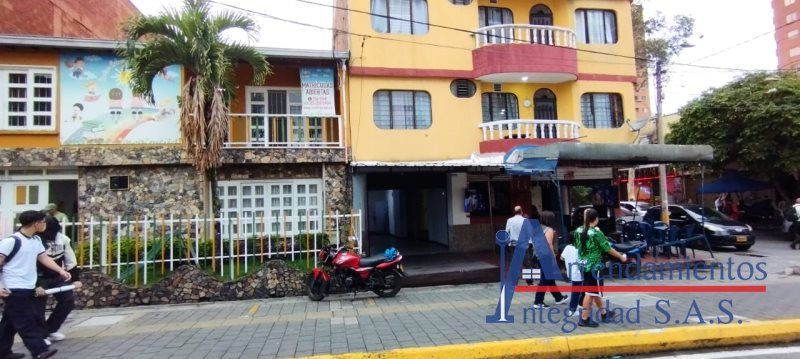 Local en arriendo Antioquia Medellín Las Mercedes 50 m2 Habitaciones 0 Baños 1 Garajes 0 Precio $1700000