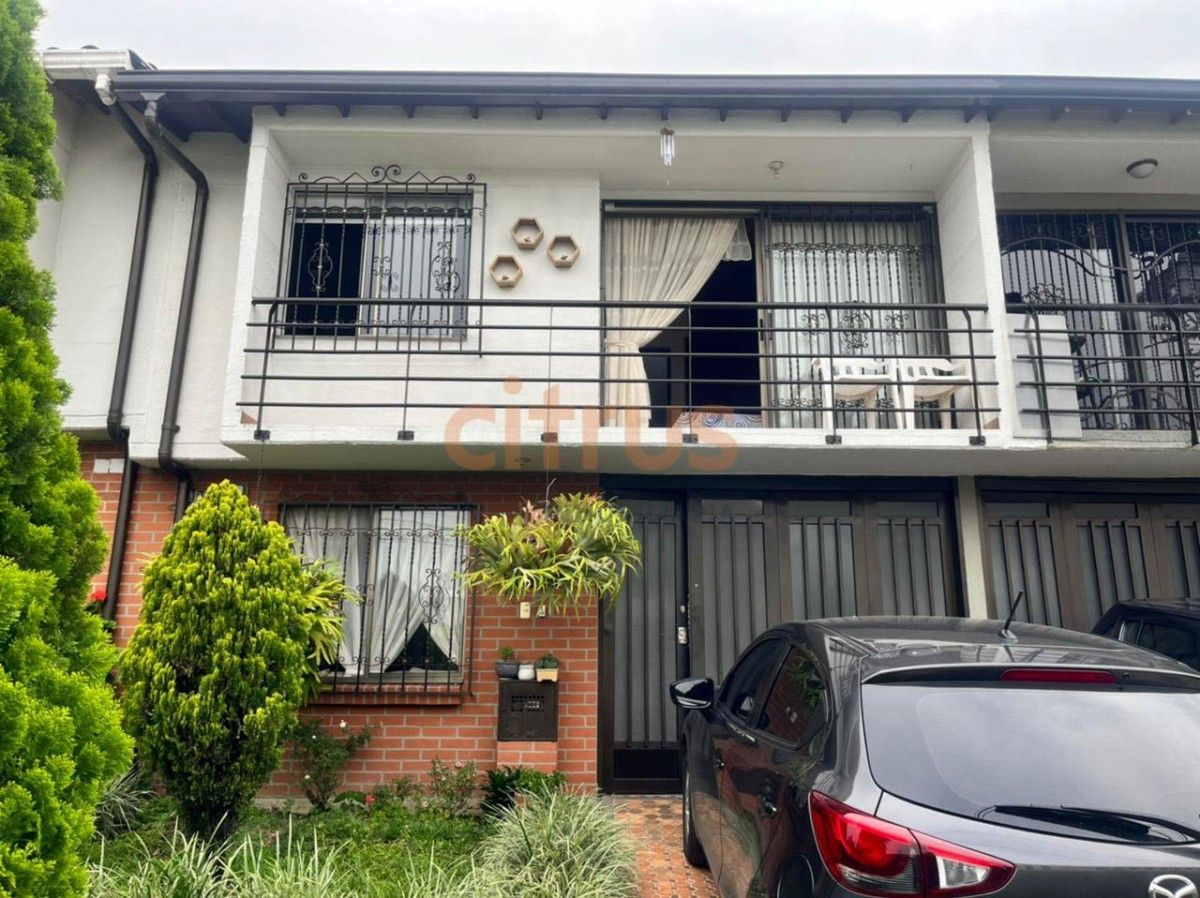 Casa en venta Antioquia La Estrella Las Brisas 130 m2 Habitaciones 4 Baños 3 Garajes 2 Precio $650000000