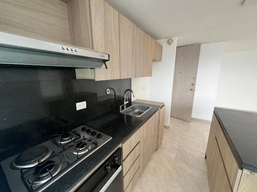 Apartamento en arriendo Antioquia Envigado Loma Del Barro 70 m2 Habitaciones 3 Baños 2 Garajes 1 Precio $2600000