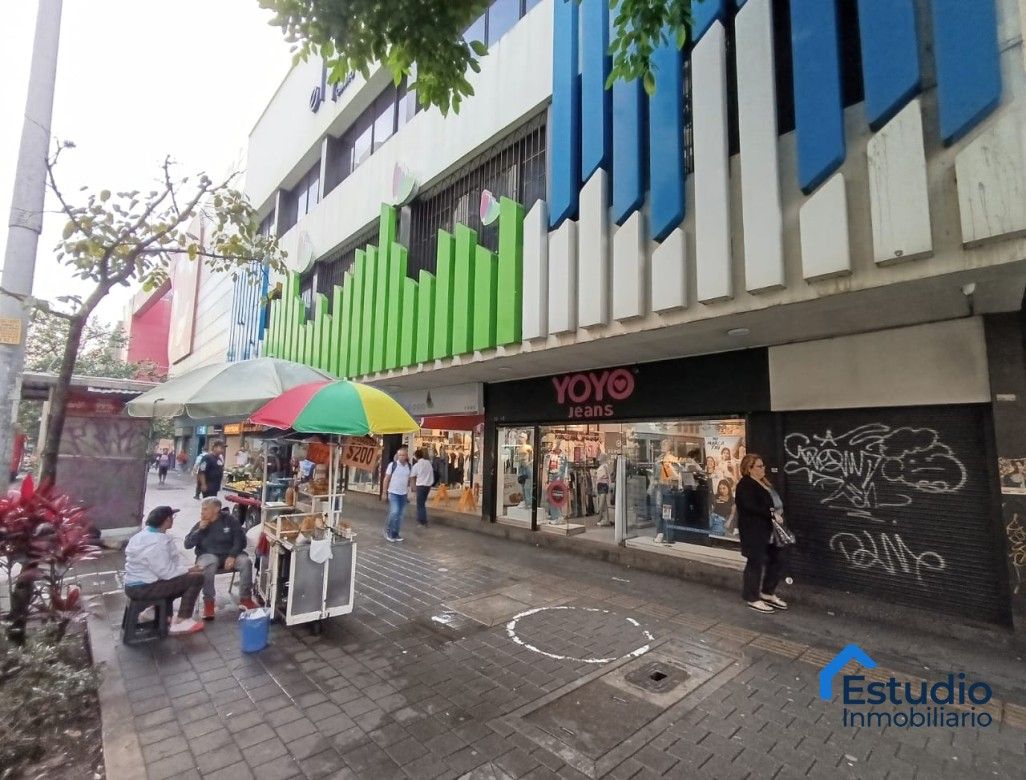 Local Comercial en venta Antioquia Medellín La Candelaria 67 m2 Habitaciones 1 Baños 0 Garajes 0 Precio $550000000