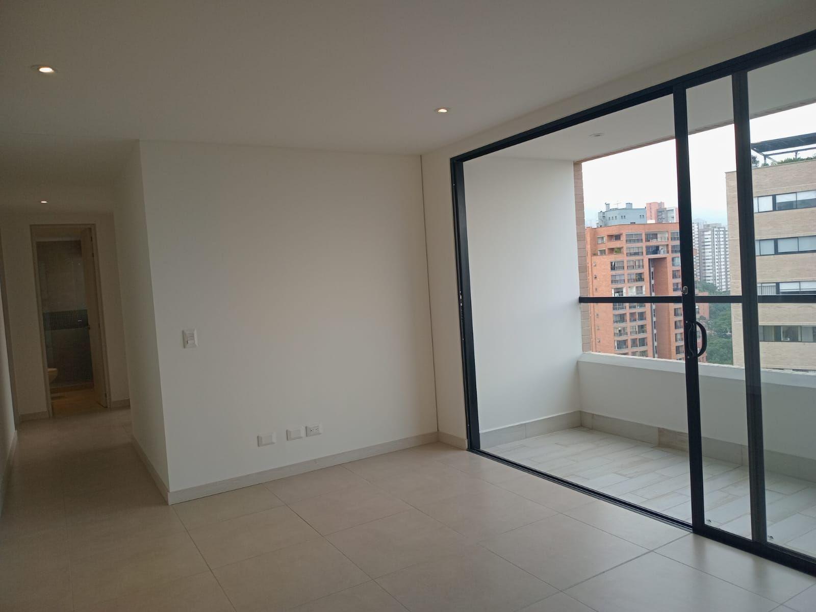 Apartamento en arriendo Antioquia Medellín Castropol 88 m2 Habitaciones 3 Baños 3 Garajes 2 Precio $5000000