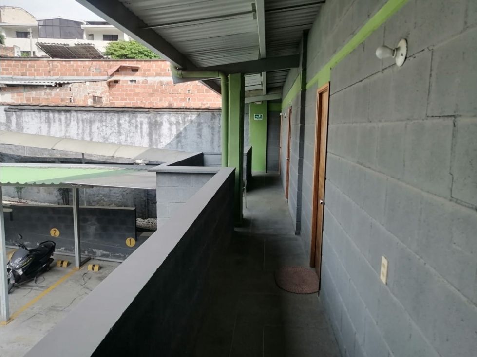 Local en arriendo Antioquia Medellín Los Angeles 18 m2 Habitaciones 0 Baños 1 Garajes 0 Precio $800000
