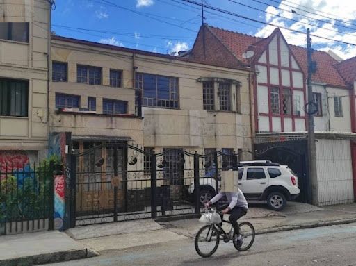 Casa en venta Cundinamarca Bogotá Palermo 391 m2 Habitaciones 8 Baños 5 Garajes 2 Precio $1380000000