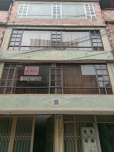 Edificio en venta Cundinamarca Bogotá Villa Hermosa 270 m2 Habitaciones 10 Baños 5 Garajes 0 Precio $620000000