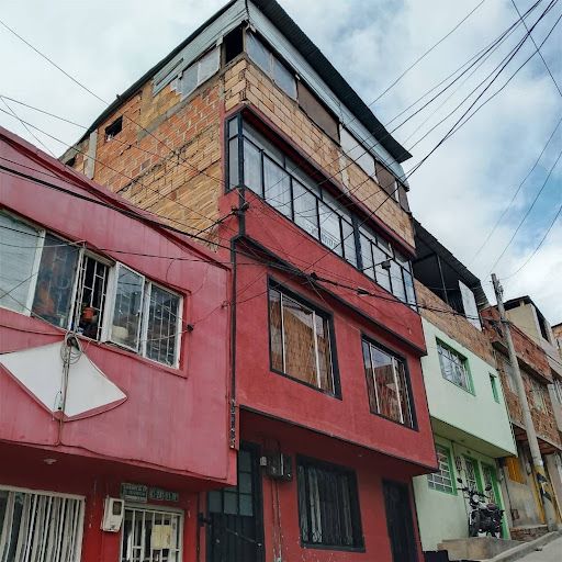 Casa en venta Cundinamarca Bogotá Lucero Alto 336 m2 Habitaciones 7 Baños 5 Garajes 0 Precio $350000000