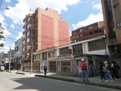 Oficina en venta Cundinamarca Bogotá Lago Gaitan 34 m2 Habitaciones 0 Baños 1 Garajes 1 Precio $390000000