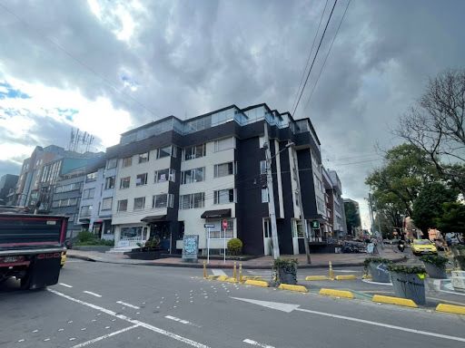 Oficina en venta Cundinamarca Bogotá Lago Gaitan 130 m2 Habitaciones 0 Baños 2 Garajes 2 Precio $680000000