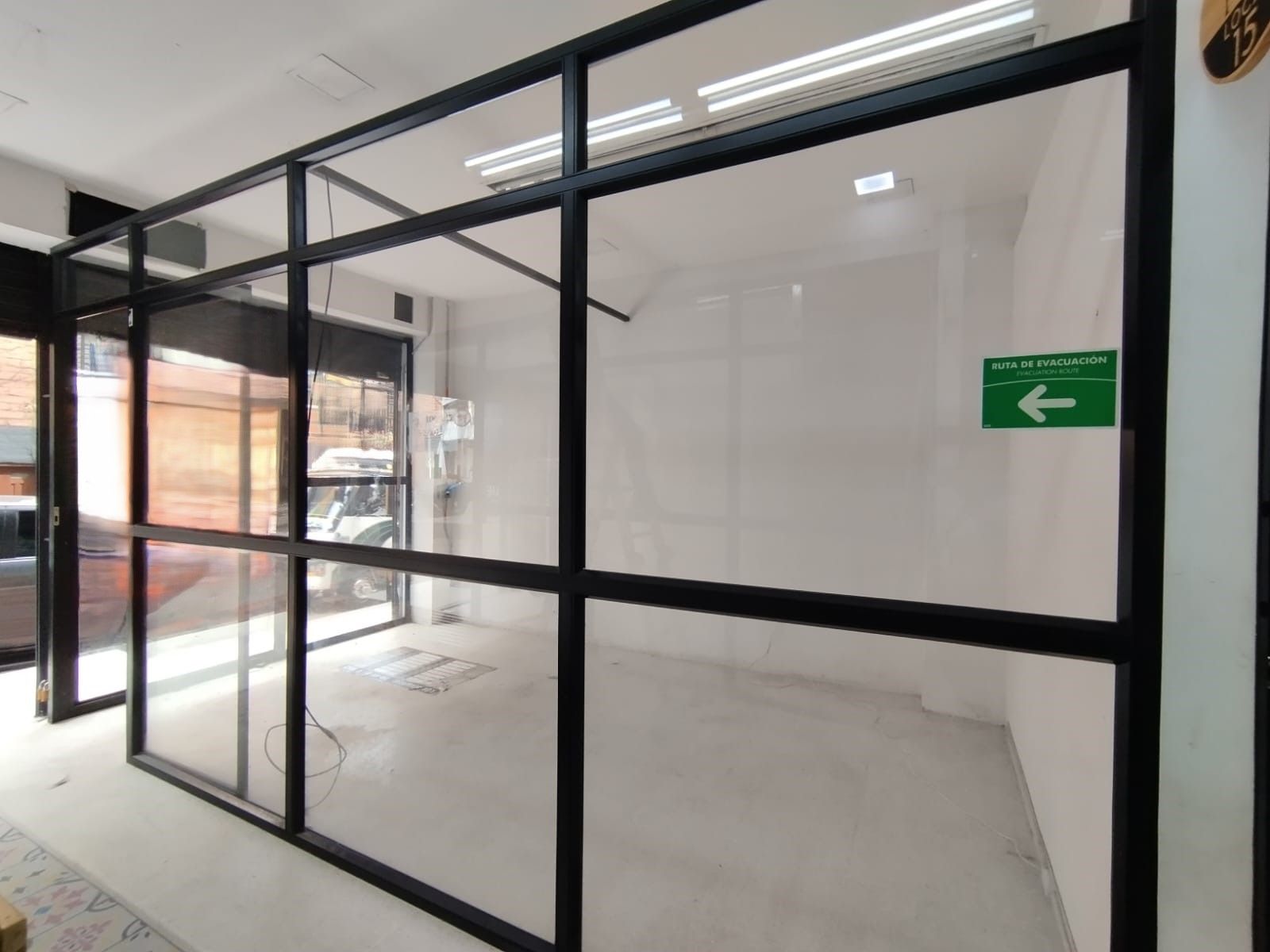 Local en arriendo Antioquia Copacabana Simon Bolivar Sb centro 13 m2 Habitaciones 0 Baños 0 Garajes 0 Precio $2000000