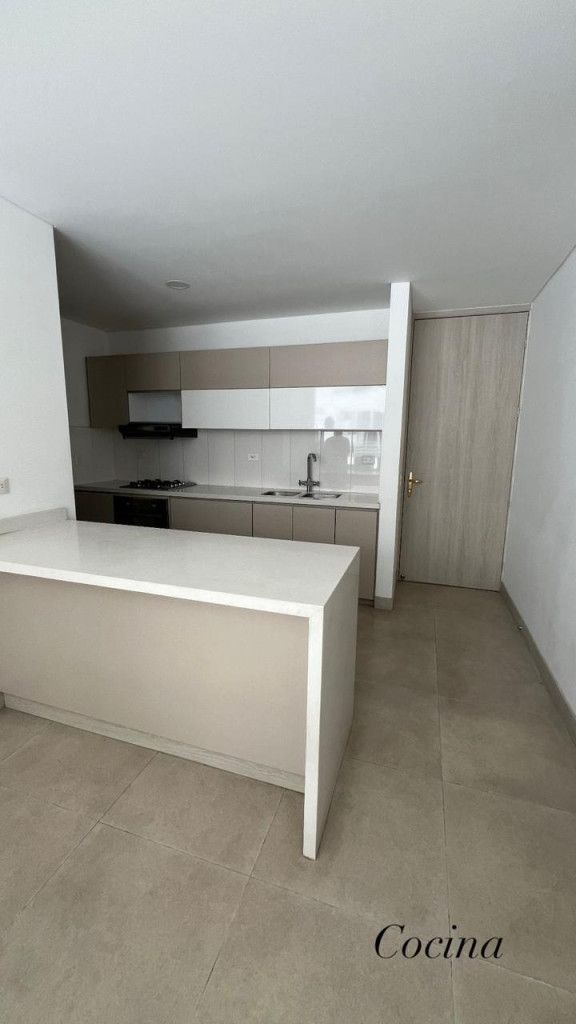 Apartamento en venta Valle Del Cauca Cali Caney 117 m2 Habitaciones 3 Baños 3 Garajes 1 Precio $550000000