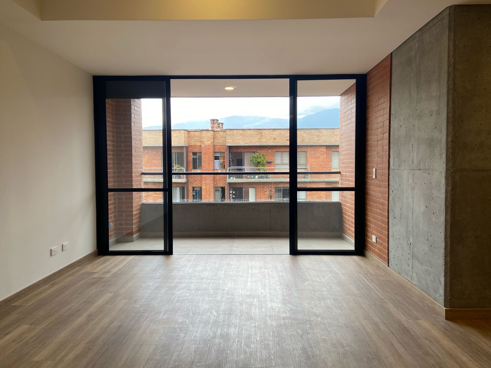 Apartamento en venta Antioquia Envigado Las Casitas 70 m2 Habitaciones 2 Baños 2 Garajes 1 Precio $618000000