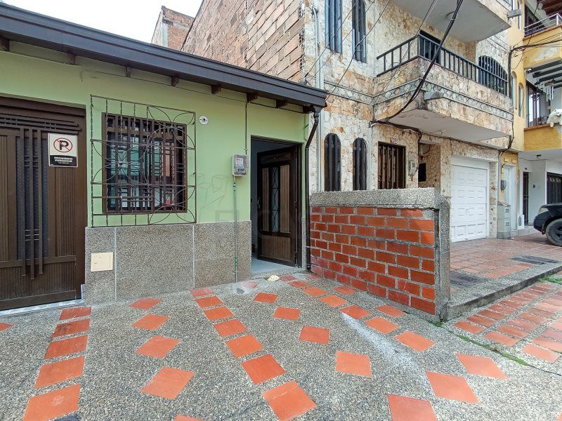 Apartaestudio en arriendo Antioquia Medellín Diego Echavarria 30 m2 Habitaciones 1 Baños 1 Garajes 0 Precio $1600000