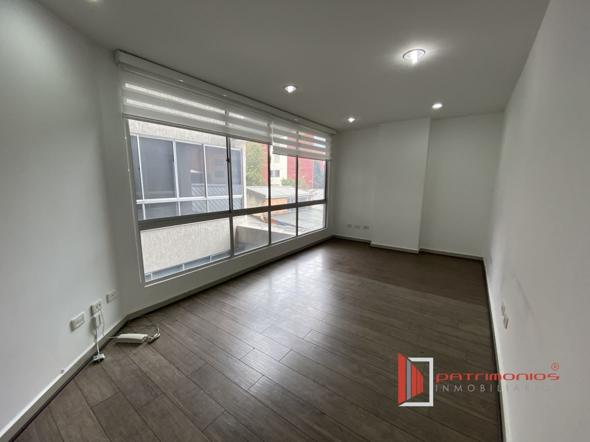 Oficina en venta Cundinamarca Bogotá Puente Largo 17 m2 Habitaciones 0 Baños 0 Garajes 0 Precio $130000000