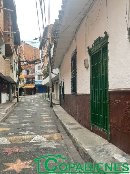 Casa en arriendo Antioquia Copacabana Tobón Quintero 100 m2 Habitaciones 3 Baños 1 Garajes 0 Precio $1200000