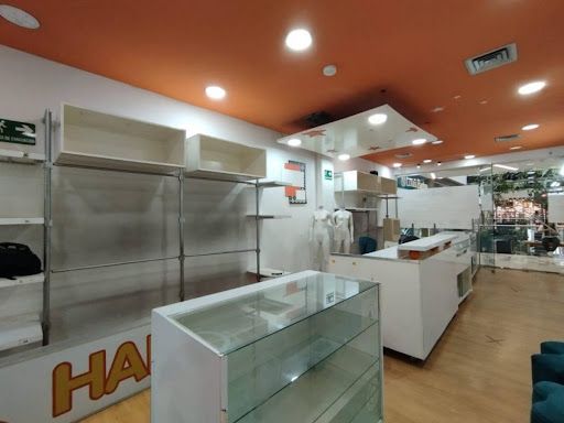 Local en venta Antioquia Medellín La Candelaria 49 m2 Habitaciones 0 Baños 1 Garajes 0 Precio $360000000