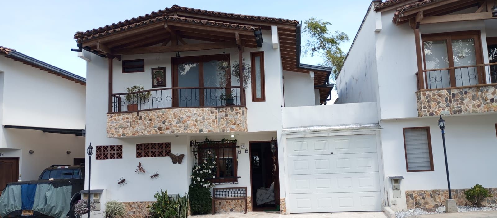 Casa en venta Antioquia La Ceja Centro 200 m2 Habitaciones 3 Baños 3 Garajes 1 Precio $1100000000